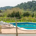 Casa Dina